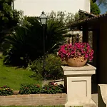 Cavalieri Oda ve Kahvaltı 3*